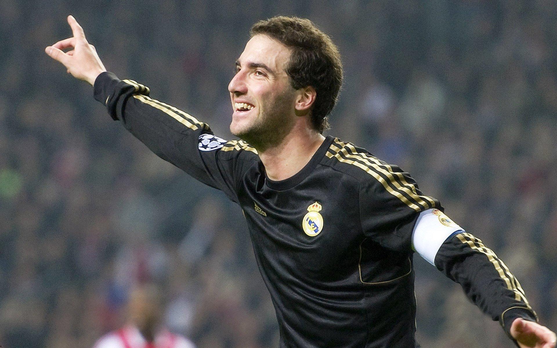 ESPN名记直言，乔治与安东尼状态低迷拖累韦少，MVP之争憾失桂冠