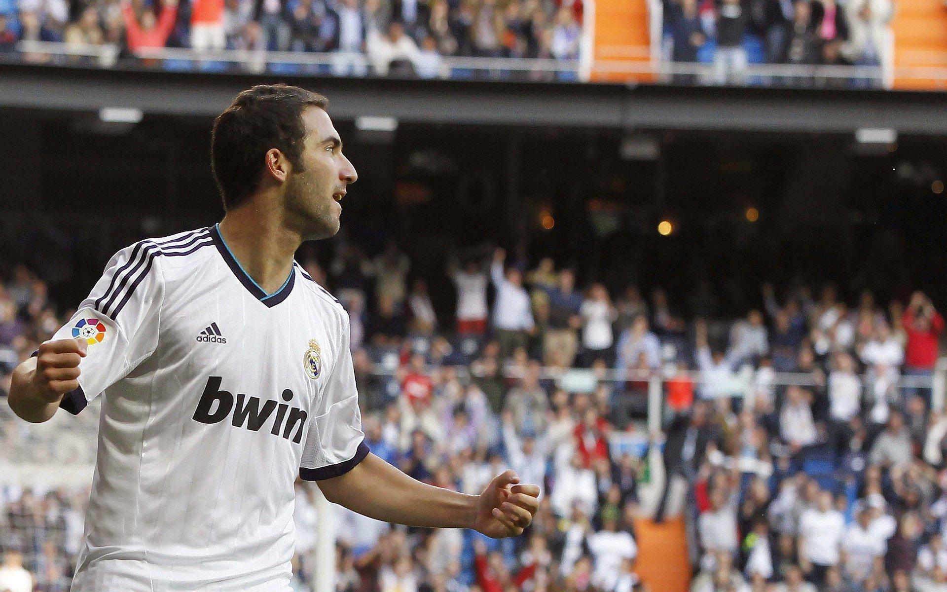 真理阿德等球星助阵第四届“NBA 5v5”精英篮球赛